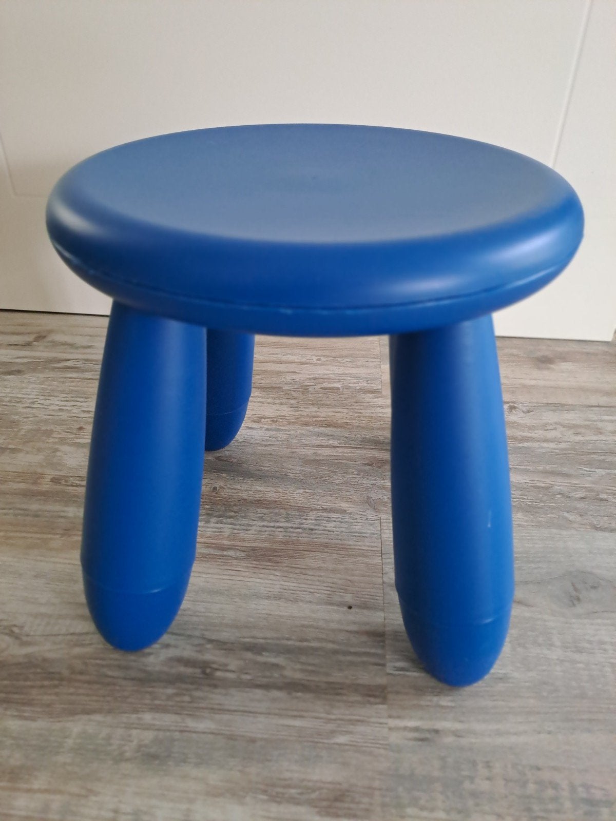 Te koop kruk Ikea., Ophalen, Zo goed als nieuw, Kunststof