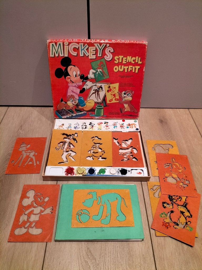 Mickey's Stencil Outfit - Mickey Mouse - tekensjablonen, Verzamelen, Disney, Ophalen of Verzenden, Mickey Mouse, Gebruikt, Overige typen
