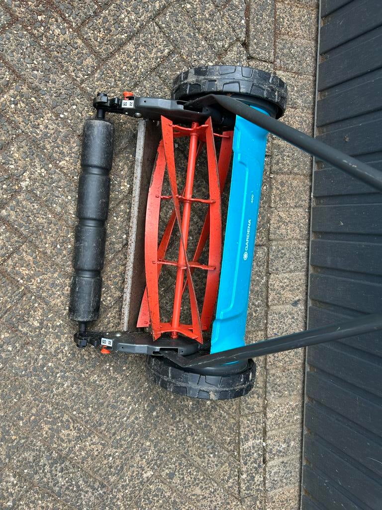 Gardena Handgrasmaaier 400C - Perfect voor kleine gazons, Tuin en Terras, Grasmaaiers, Handgrasmaaier, Ophalen of Verzenden, Zo goed als nieuw