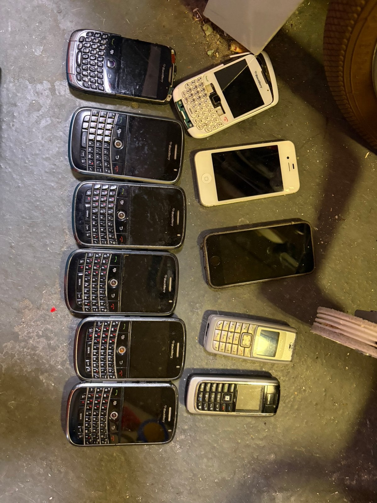 Partij oude blackberry’s/iphone’/nokia’s, Gebruikt, Zwart, Ophalen of Verzenden, Zonder simlock