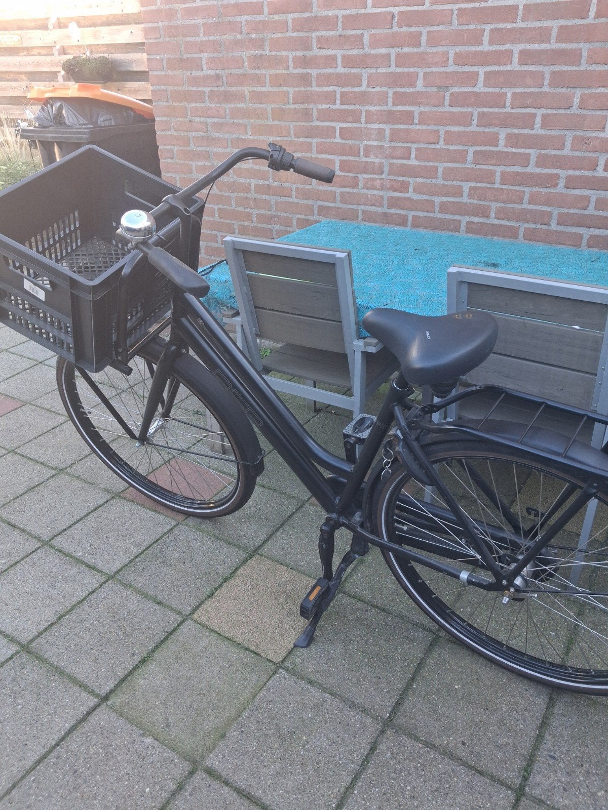 BSP Metropolis Zwarte Damesfiets 28 inch met Krat, Terugtraprem, Gebruikt, Versnellingen, Ophalen