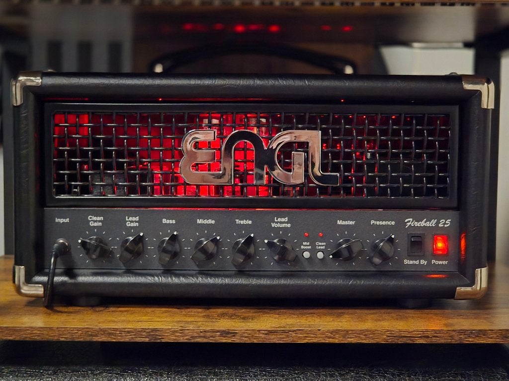 ENGL Fireball 25 incl. 2 Z4 footswitches, Ophalen, Zo goed als nieuw, Gitaar, Minder dan 50 watt