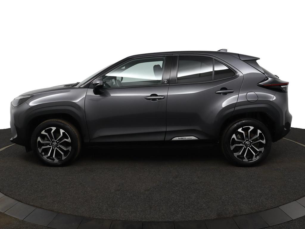 Toyota Yaris Cross 1.5 Hybrid Dynamic | Stoel- en Stuurwielv, Auto's, Toyota, 12 maanden, Stof, Gebruikt, 116 pk