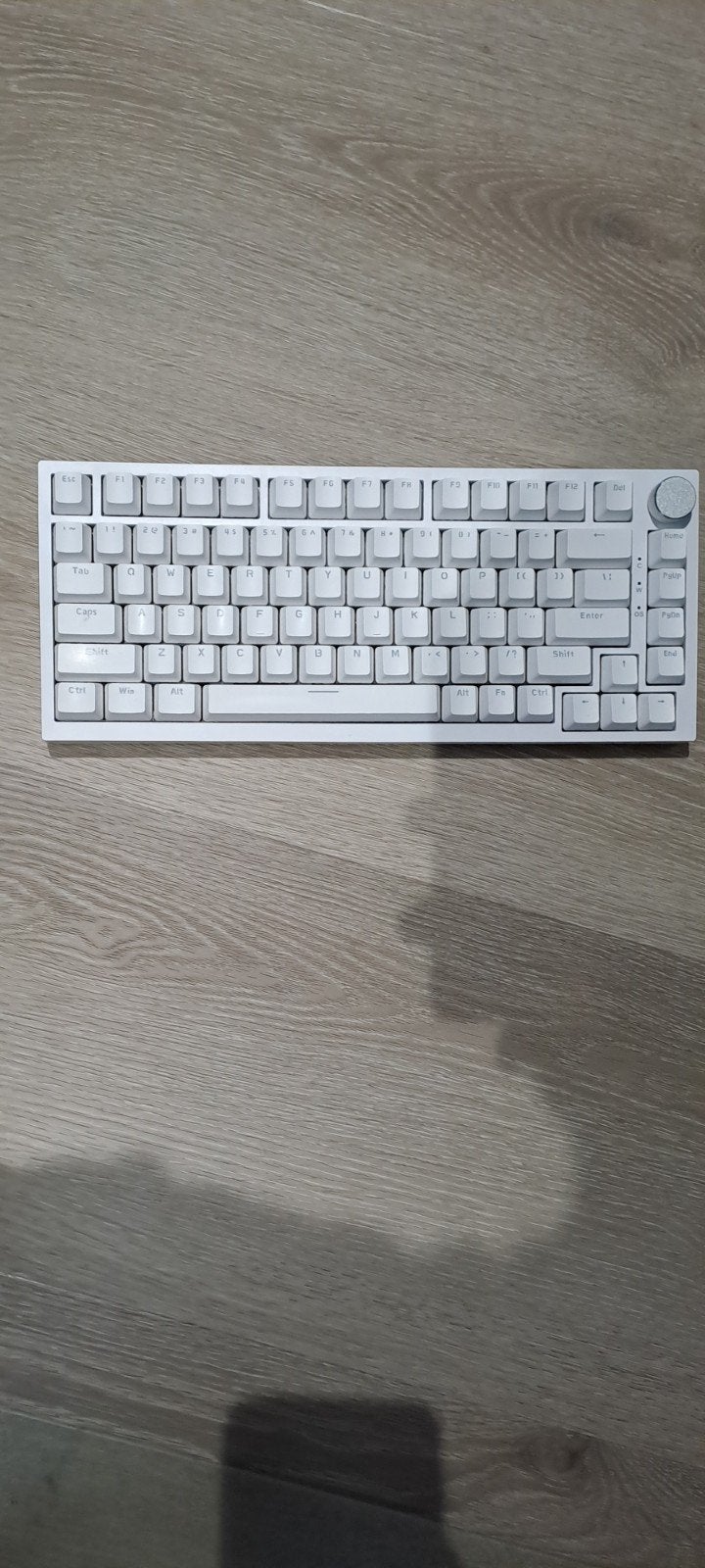AJAZZ RGB Toetsenbord met Polssteun - Bedraad, Computers en Software, Toetsenborden, Ophalen of Verzenden