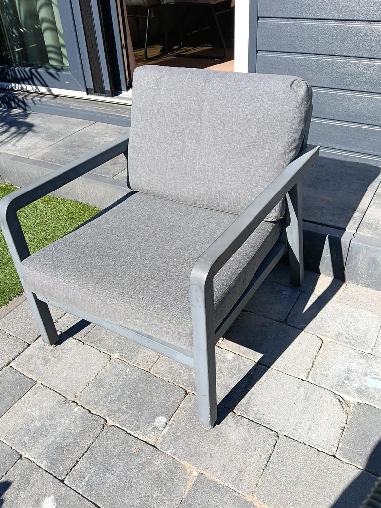 Loungestoel Karwei - Grijs met kussens, Tuin en Terras, Tuinstoelen, Ophalen, Gebruikt, Metaal