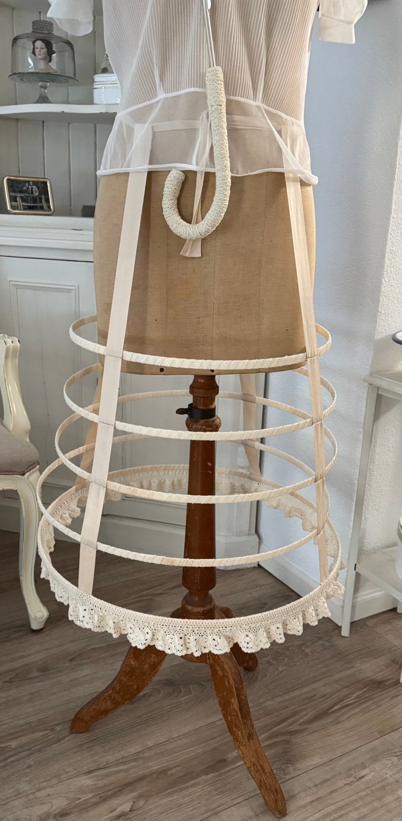 Mooie grote crinoline, Antiek en Kunst, Ophalen of Verzenden
