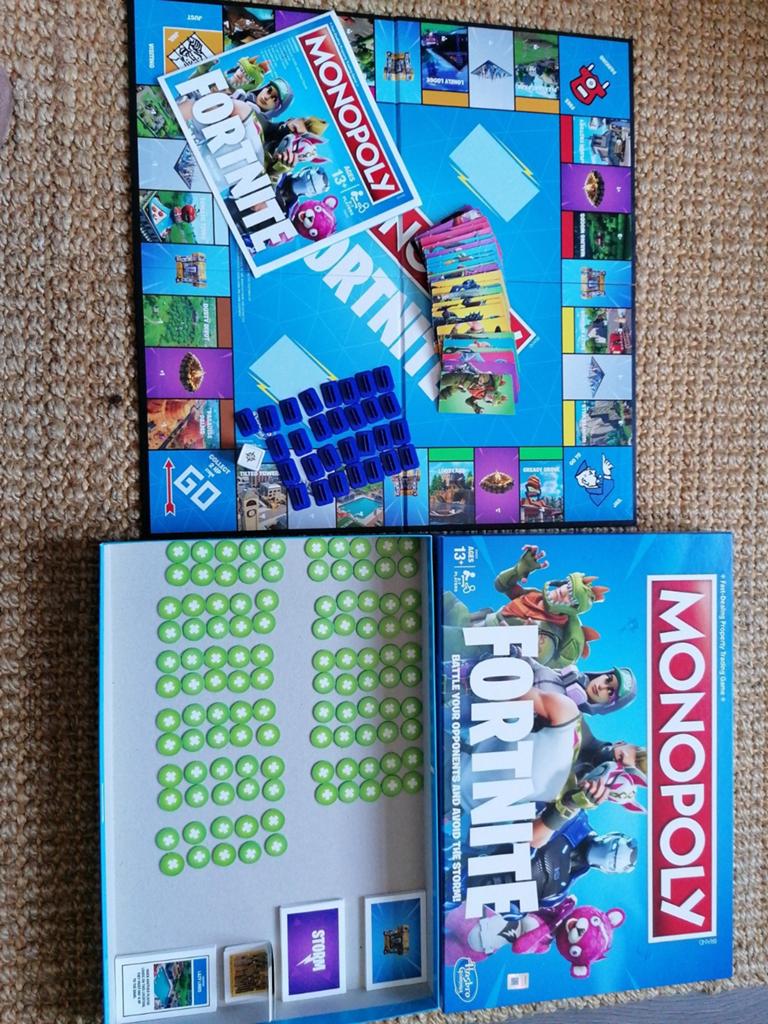 Monopoly Fortnite Editie - Zo goed als nieuw, Vijf spelers of meer, Ophalen, Zo goed als nieuw, Hasbro