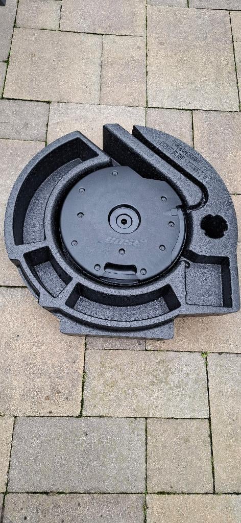 Subwoofer Nissan, Ophalen, Zo goed als nieuw