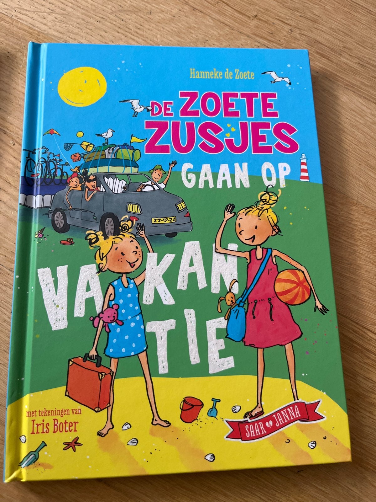 De Zoete Zusjes gaan op vakantie - Hanneke de Zoete, Ophalen of Verzenden, Zo goed als nieuw, Fictie algemeen