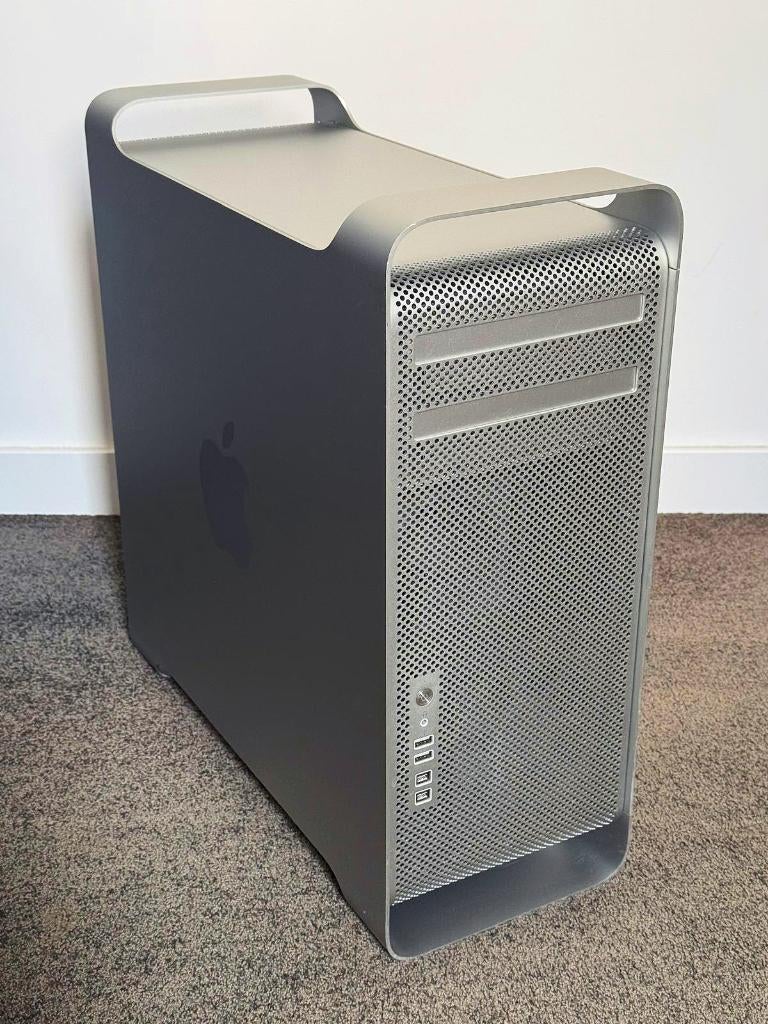 Apple Mac Pro 5,1 Studio Desktop (12 core 3.46GHz 128GB 3TB), Ophalen, 64 GB of meer, HDD en SSD, Zo goed als nieuw