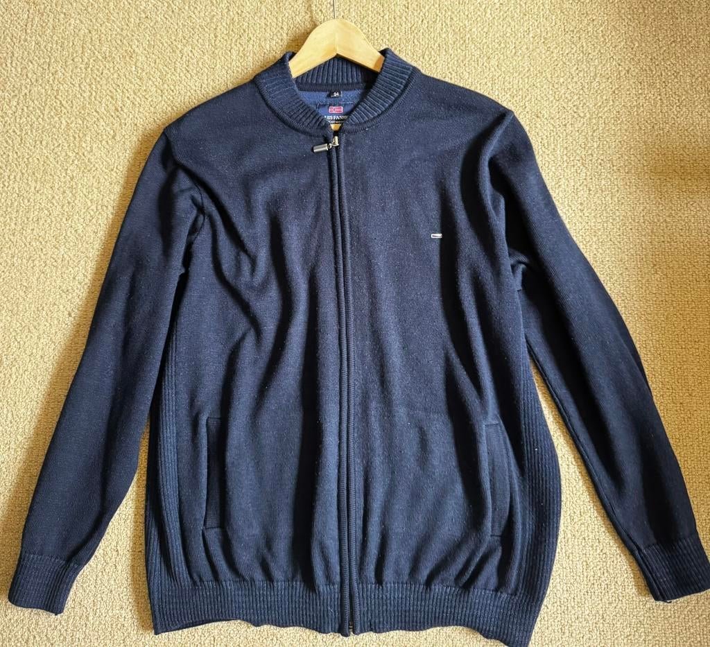 Louis Fashion Knitwear: 54-donkerblauw herenvest met rits., Ophalen of Verzenden, Gedragen, Maat 52/54 (L), Blauw