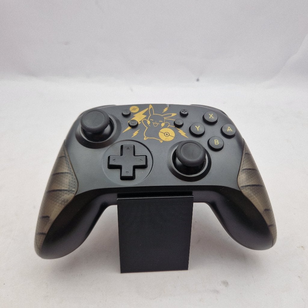 Hori pokemon controller || Nu voor maar €19,99, Spelcomputers en Games, Ophalen of Verzenden, Zo goed als nieuw, Overige typen