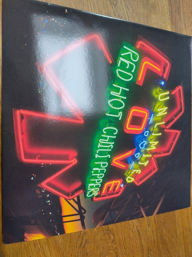 Red hot chili peppers unlimited love vinyl, Cd's en Dvd's, Vinyl | Dance en House, Ophalen of Verzenden, Zo goed als nieuw, 12 inch