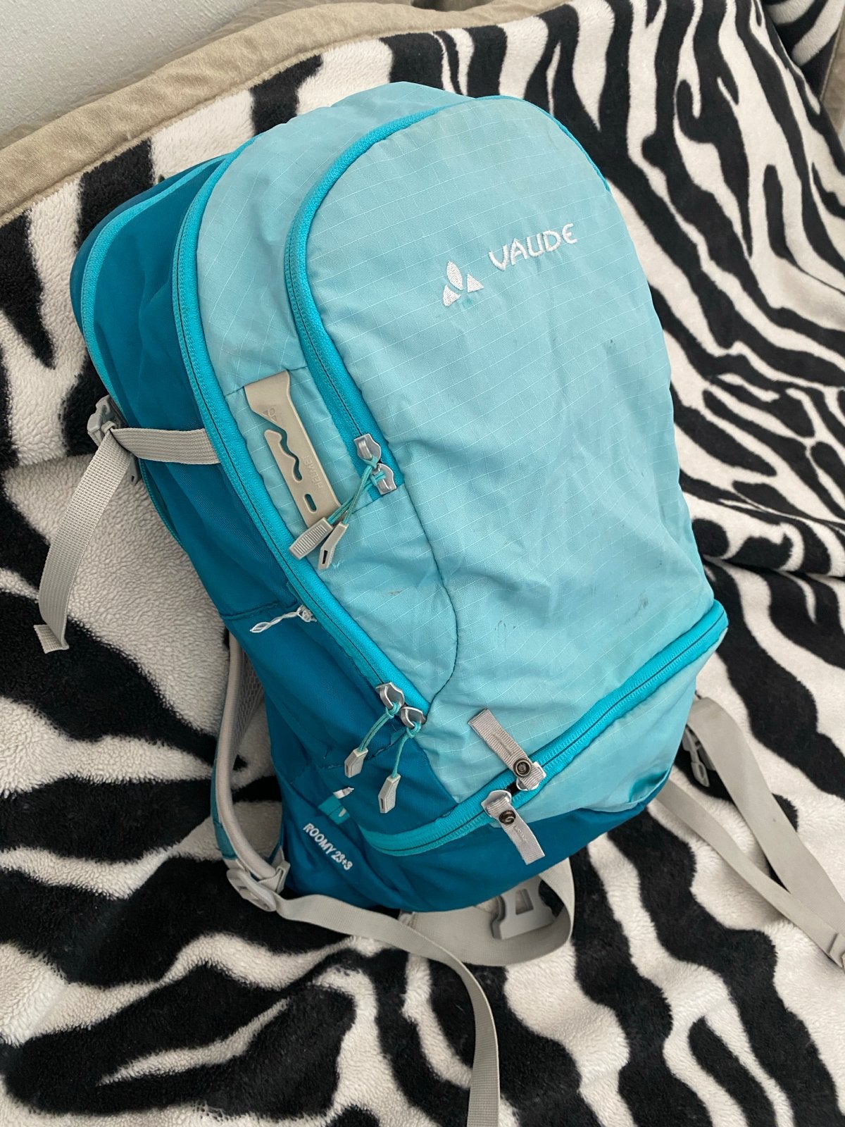 Vaude Roomy 23+3 L rugzak met regenhoes, Sieraden, Tassen en Uiterlijk, Tassen | Rugtassen, Gebruikt, 25 tot 40 cm, Ophalen of Verzenden