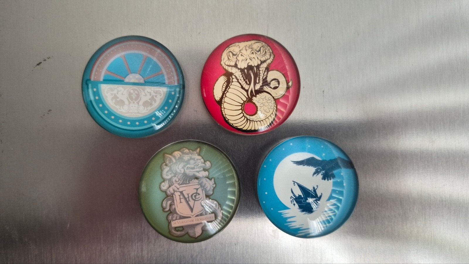 4 Efteling magneten - Sprookjesbos, Symbolica, Fata Morgana, Ophalen of Verzenden, Zo goed als nieuw, Gebruiksvoorwerp