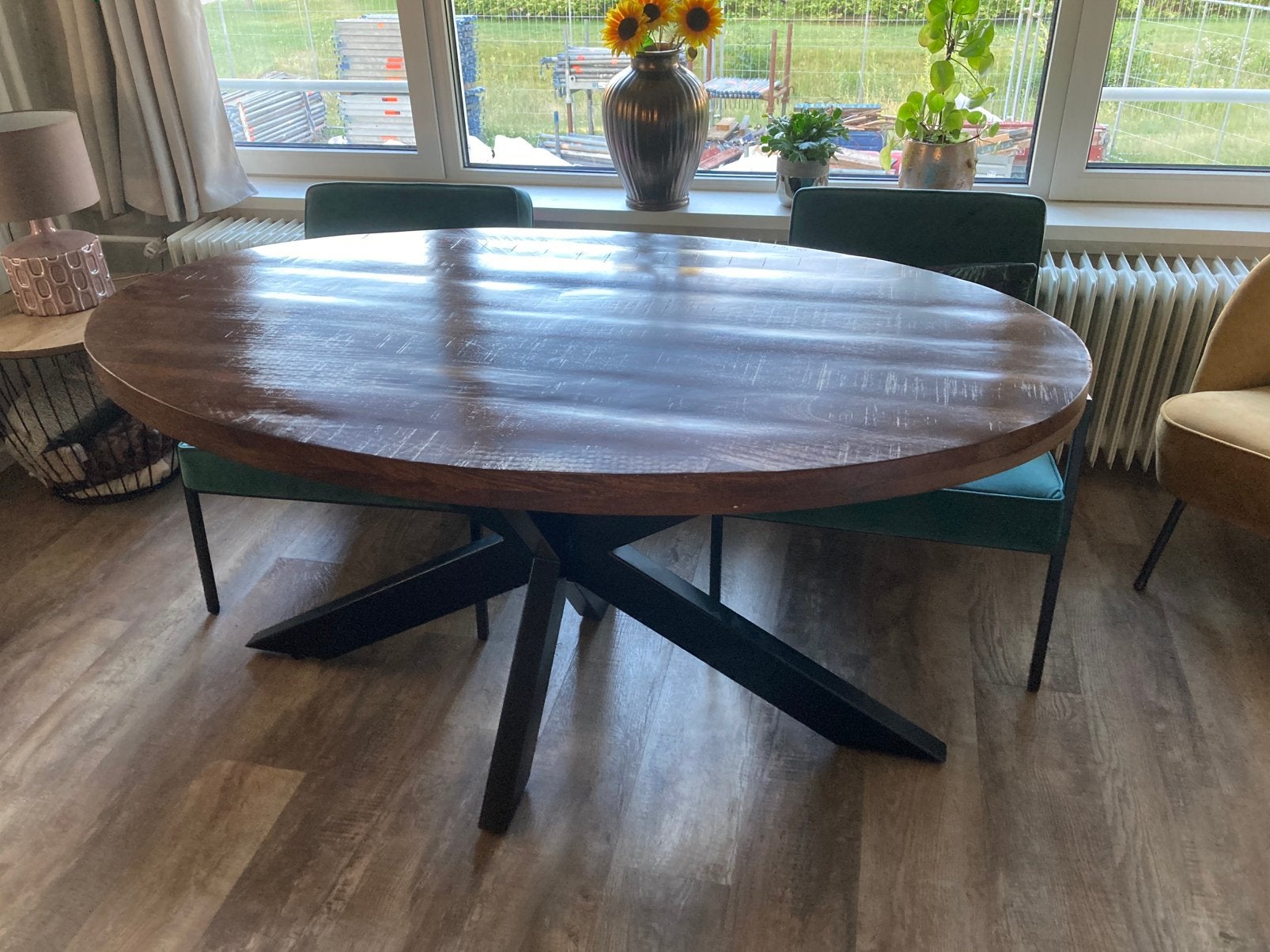 Ovale eettafel, Huis en Inrichting, Tafels | Eettafels, Ophalen, 50 tot 100 cm, Zo goed als nieuw, Vijf personen of meer
