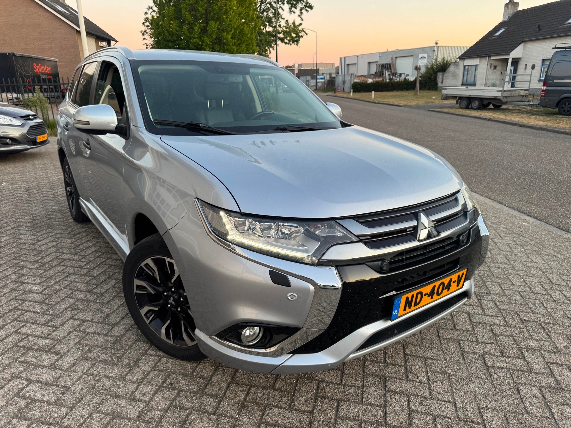 Mitsubishi Outlander 2.0 PHEV Premium Camera,Trkhaak,Navi, 1998 cc, Euro 6, 4 cilinders, Bedrijf
