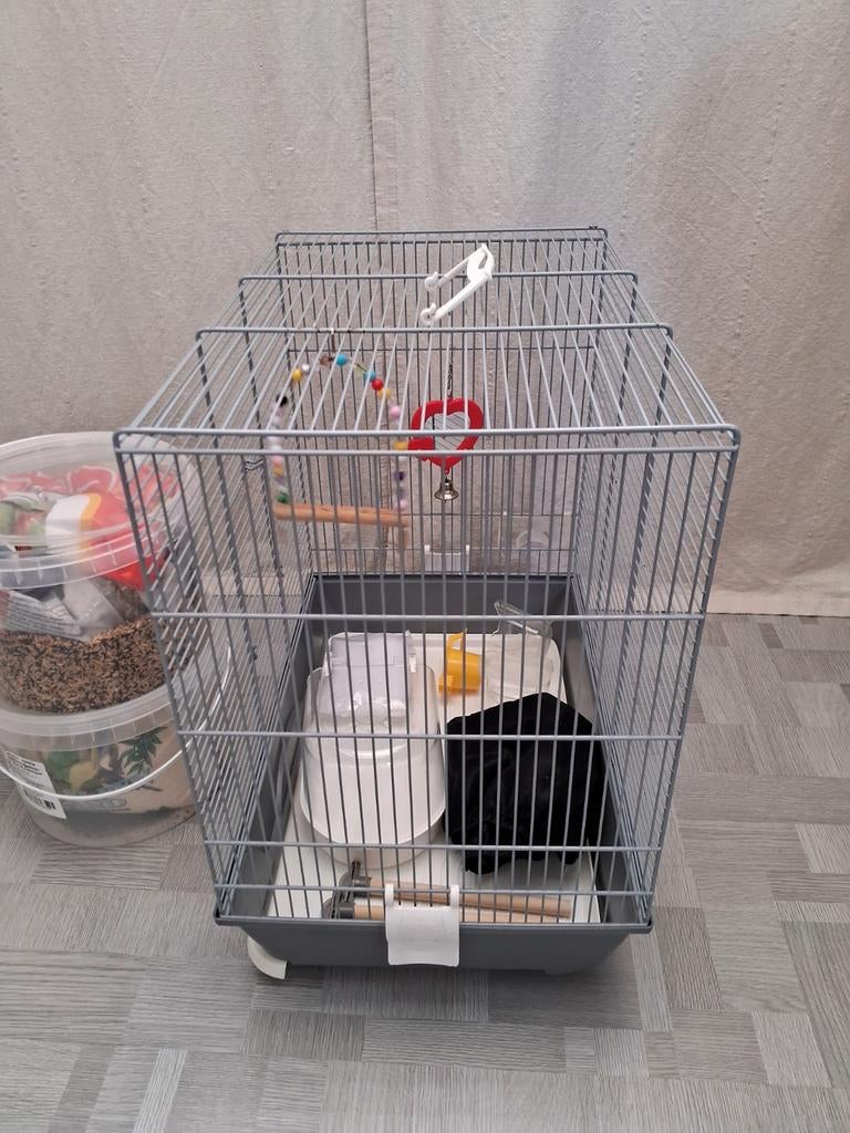 Mooi vogel kooi, Ophalen, Zo goed als nieuw, Metaal, Vogelkooi