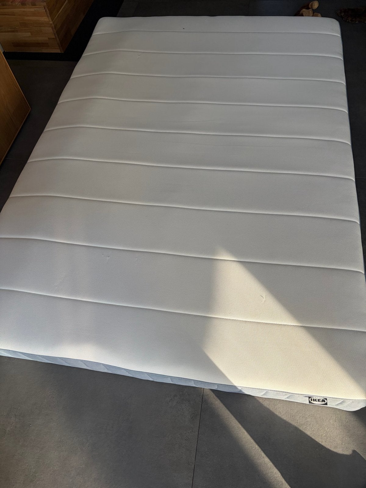 IKEA VESTERÖY Pocketveringmatras, stevig, 140x200 cm, Ophalen, Tweepersoons, 140 cm, Zo goed als nieuw