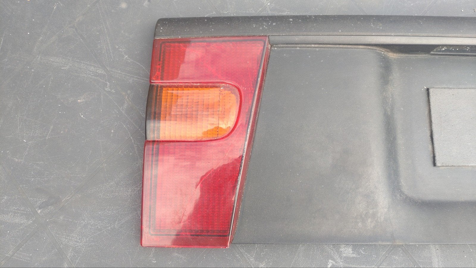 Opel Vectra A achterklep reflector plaat, Ophalen of Verzenden, Opel, Achterklep