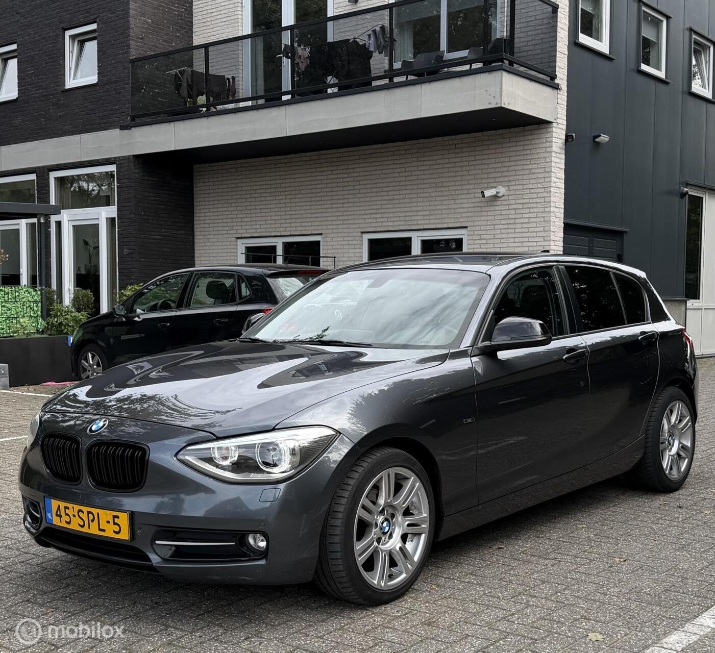 BMW 1-serie 116i Business Urban Line Automaat|5 deur Nwe apk, Euro 5, Gebruikt, 4 cilinders, Origineel Nederlands