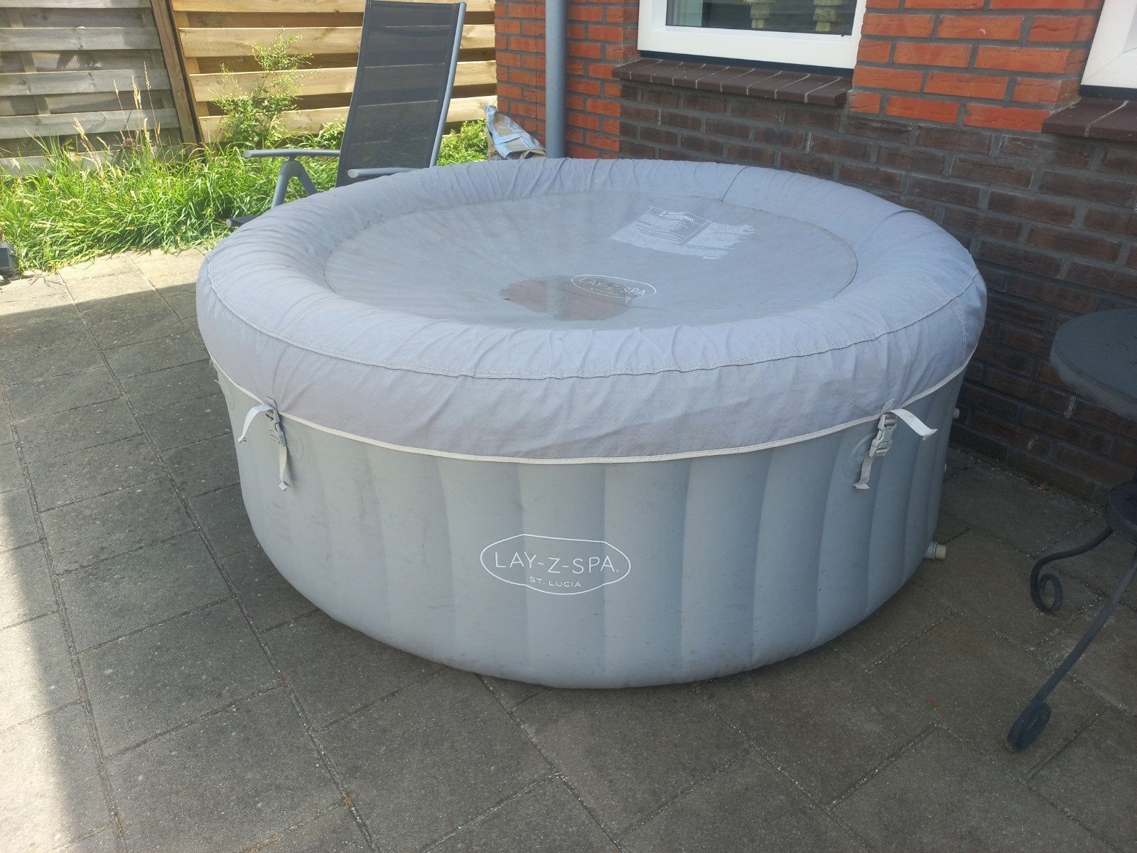 Jaccuzzi lay z spa 2/3persoons, Ophalen, Gebruikt