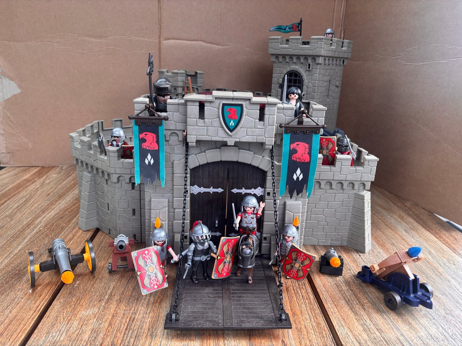 Playmobil Kasteel met ridders en accessoires, Ophalen of Verzenden, Gebruikt, Jongen of Meisje