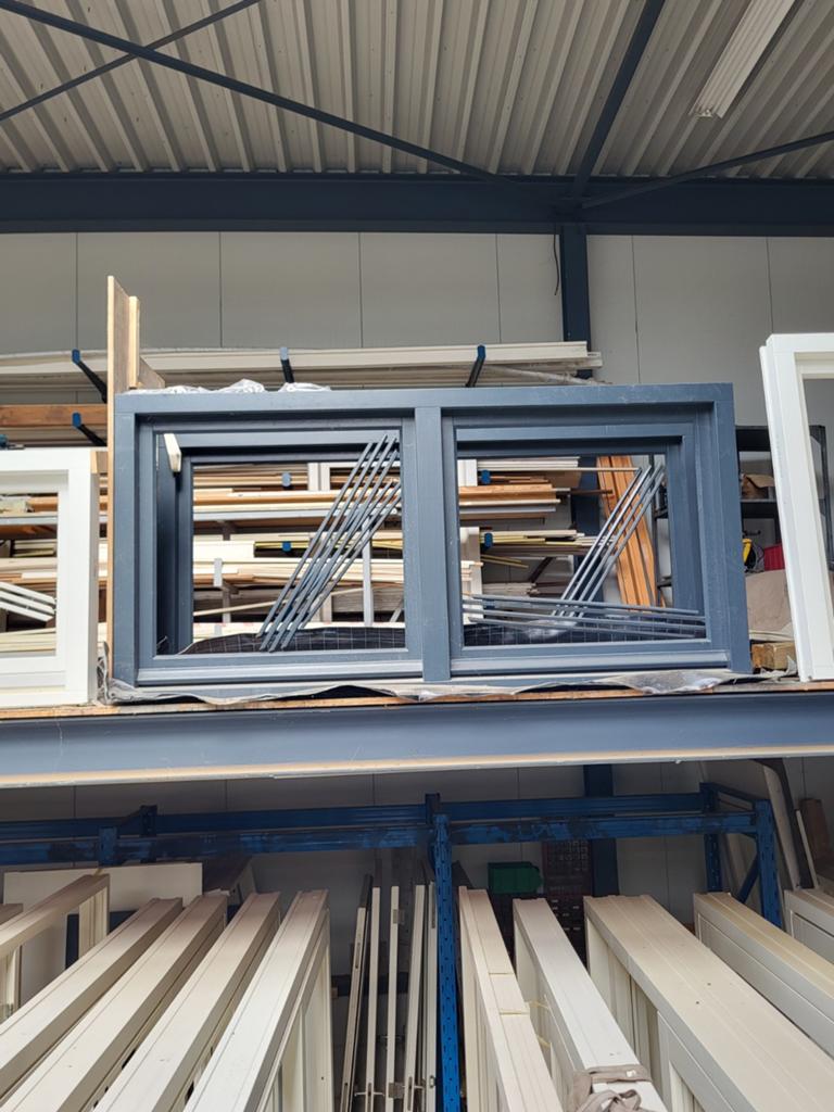 Hardh draarkiep 200 br x 103 cm hoog nieuw 2 stuks, 75 tot 150 cm, Raamkozijn, Nieuw, Ophalen of Verzenden