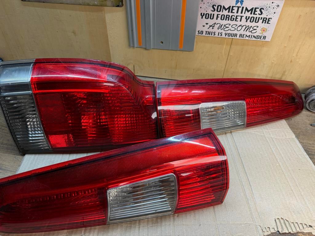 Achterlichten Volvo V70 XC70 (2001-2008) deel van set, Ophalen of Verzenden, Gebruikt, Volvo