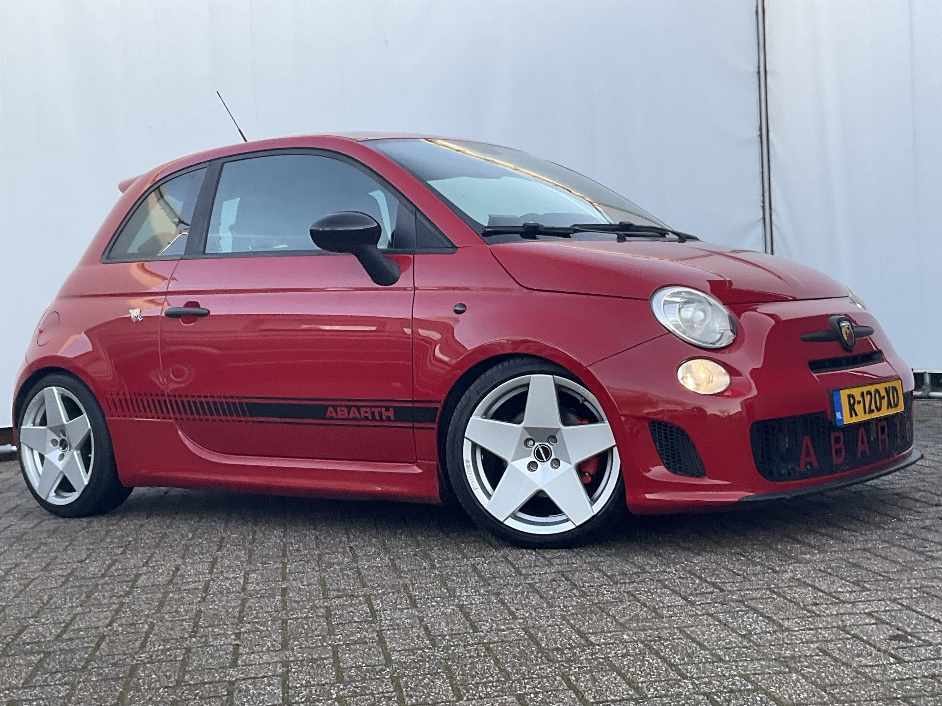 Fiat 500 1.4-16V Abarth G-Tech Kleppensysteem Borbet Voll.On, Auto's, Voorwielaandrijving, Euro 5, Bedrijf, Handgeschakeld