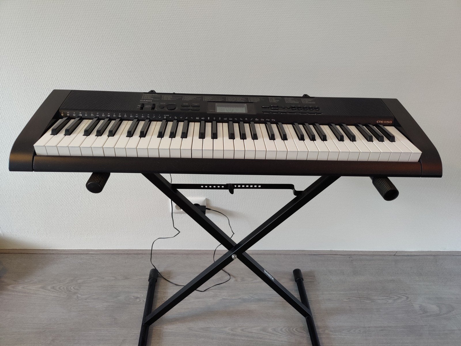 Casio CTK-1150 Keyboard met standaard, Ophalen, Casio, Met standaard, 61 toetsen
