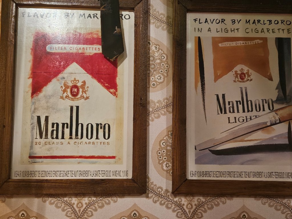 Marlboro reclame borden, karton, echt oud, Ophalen