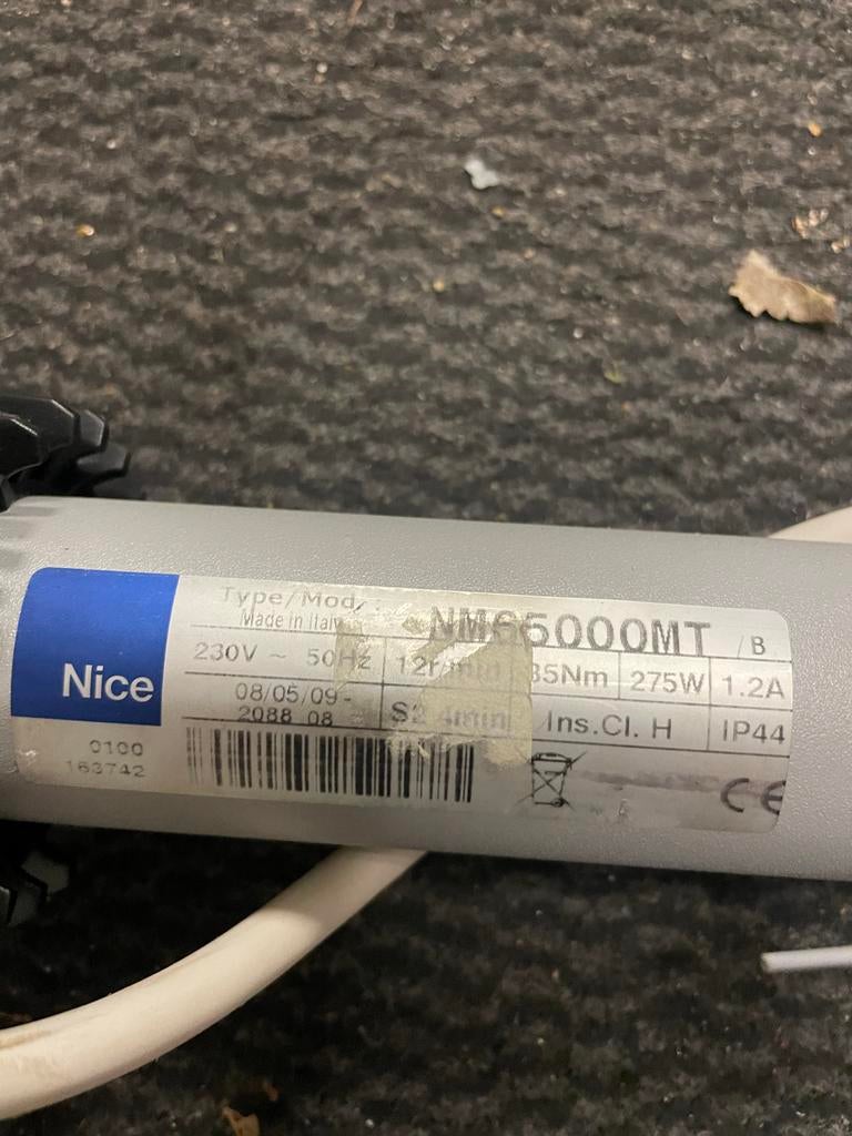 Nice buismotor, Ophalen of Verzenden, Nieuw, Knikarmscherm, Elektrisch