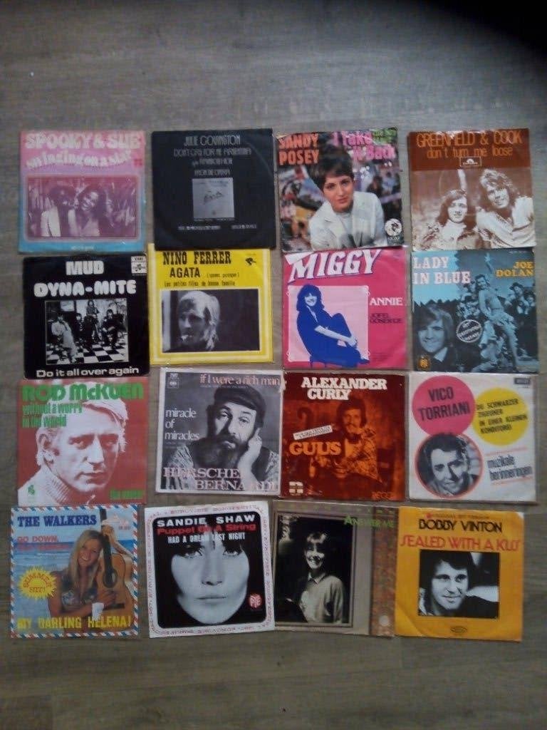 16 singles, Ophalen of Verzenden, Gebruikt, 7 inch, Overige genres