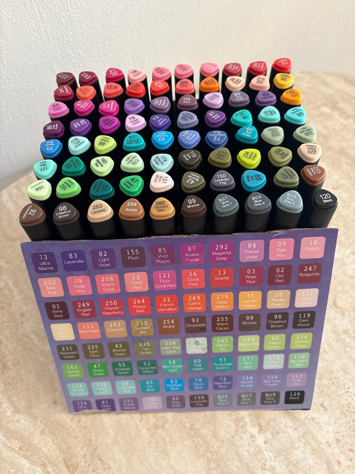 Grote set alcohol markers (80 stuks) met standaard, Ophalen of Verzenden, Gebruikt, Overige typen