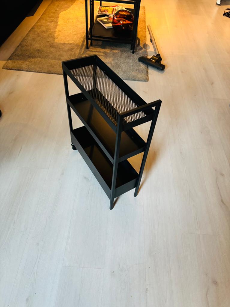 Ikea Nissafors trolley roltafel - zwart, Ophalen, 50 tot 100 cm, Zo goed als nieuw, 25 tot 50 cm