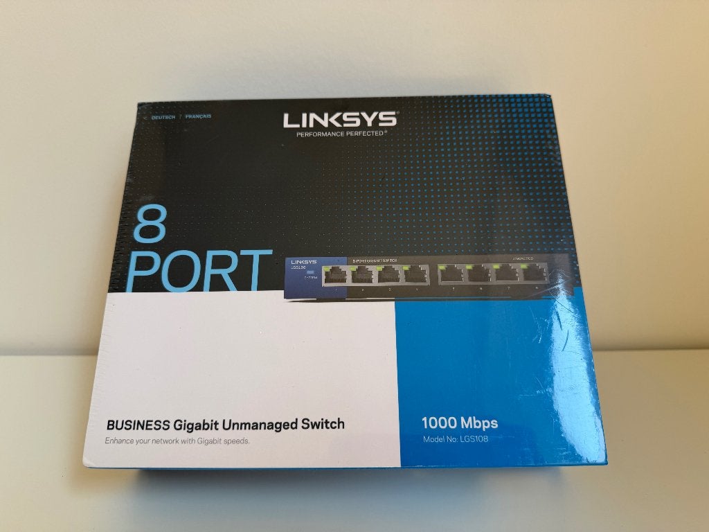 Linksys LGS108 switch met 8 netwerkpoorten, Computers en Software, Routers en Modems, Nieuw, Router, Ophalen