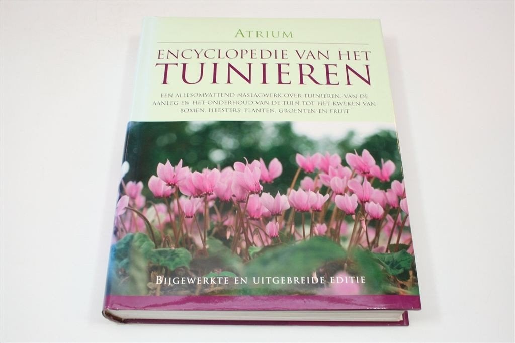 Atrium Encyclopedie Tuinieren — 751 pag, Groot Formaat, Ophalen of Verzenden, Gelezen, Tuinieren en Tuinplanten