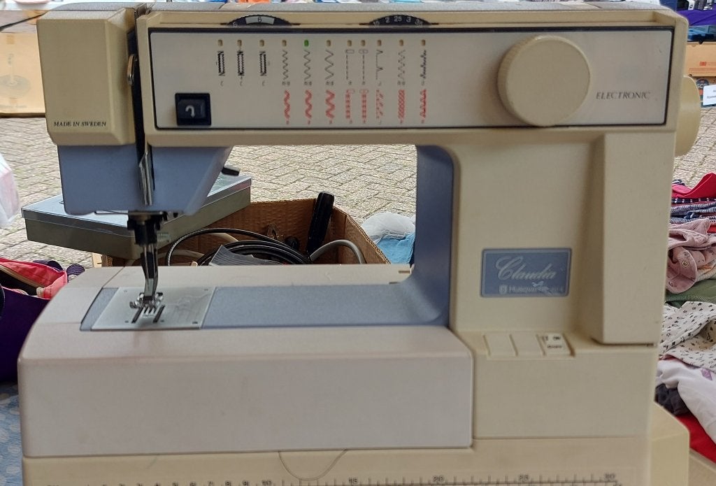 Naaimachine Husqvarna 150E, Ophalen, Gebruikt, Naaimachine, Husqvarna