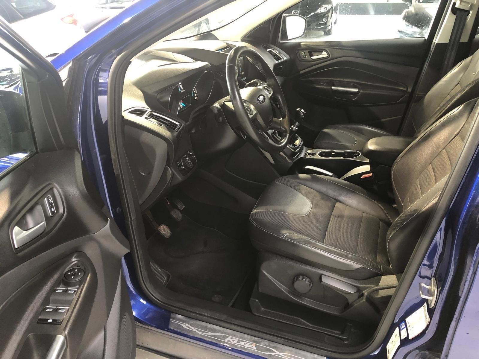 Ford Kuga 1.5 EcoBoost Titanium 150PK 2016 Cruise Clima Navi, Auto's, Ford, 4 cilinders, 150 pk, Blauw, Leder en Stof