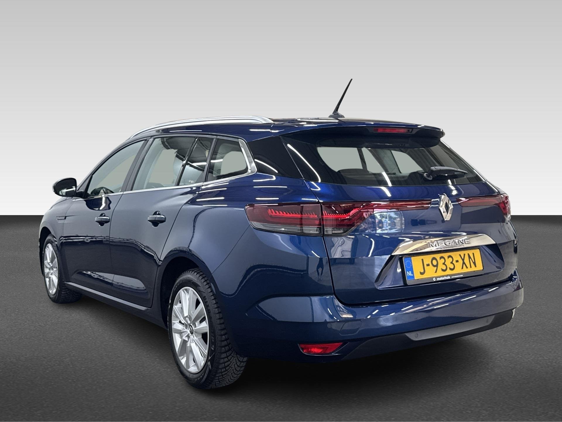Renault Mégane Estate 1.3 TCe Business Zen, Gebruikt, 4 cilinders, Blauw, 17 km/l