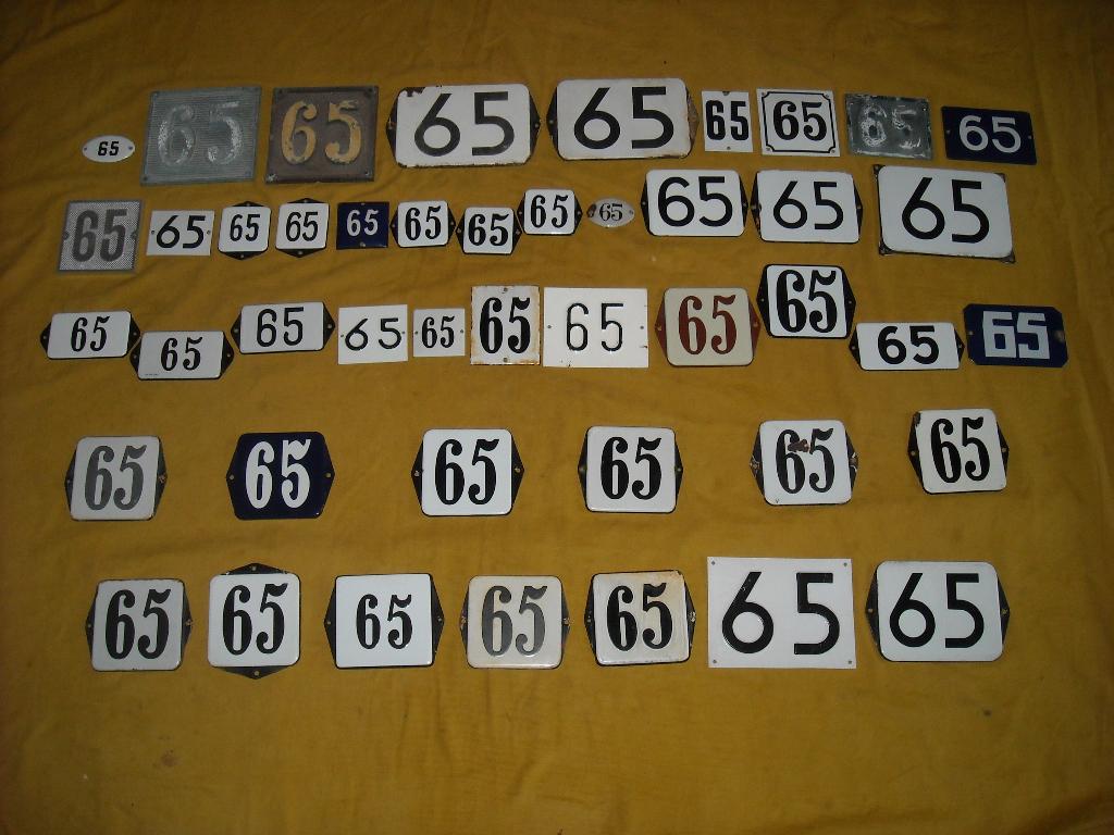 oud emaille huisnummer 65 ook 66 67 68 69 70 71 72 73 74 75, Antiek en Kunst, Antiek | Emaille, Ophalen of Verzenden