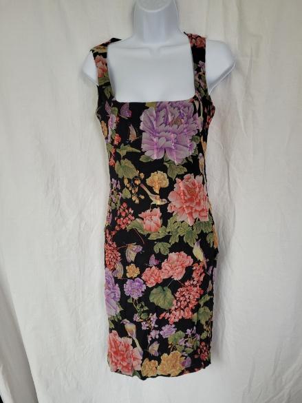 Mooie jurk met bloemen mt 44, ., Maat 42/44 (L), Ophalen of Verzenden, Zo goed als nieuw