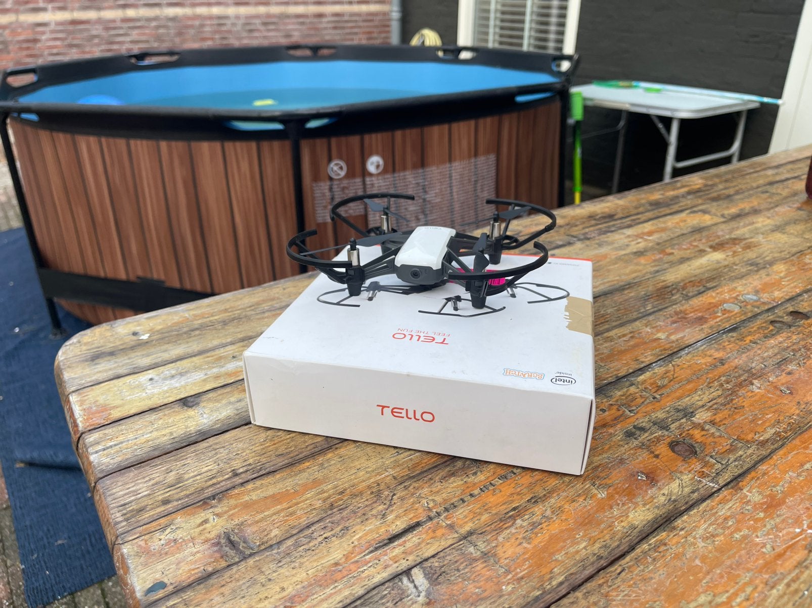 Ryze Tello DJI Drone (defect), Overige merken, Ophalen of Verzenden, Niet werkend, Minder dan 250 gram
