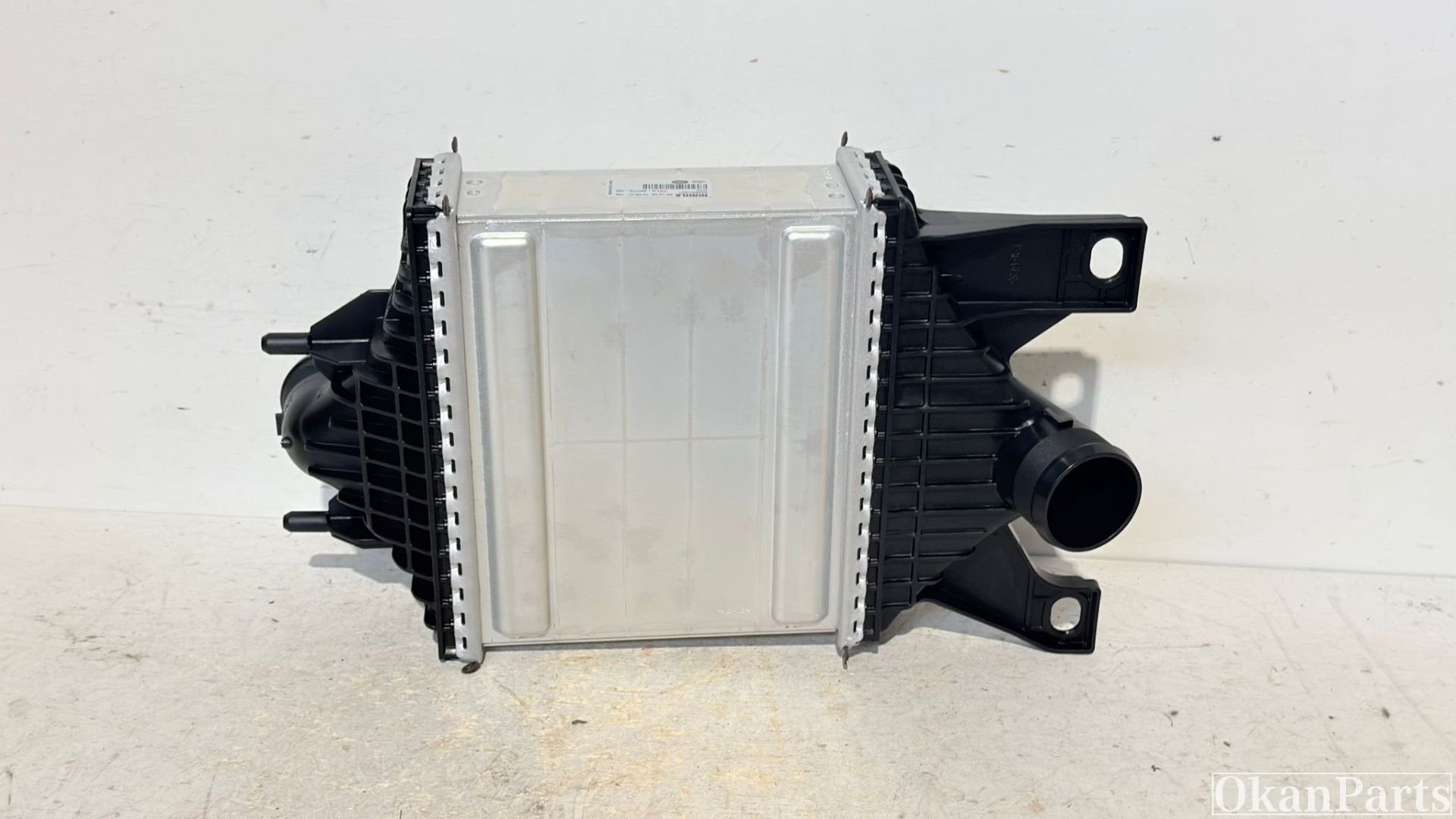 Land Rover Range Rover Jaguar Intercooler FPLA6K775 LR062405, Abbey Road, Whitley 1
CV3 4LF  Coventry, Jaguar Land Rover Limited