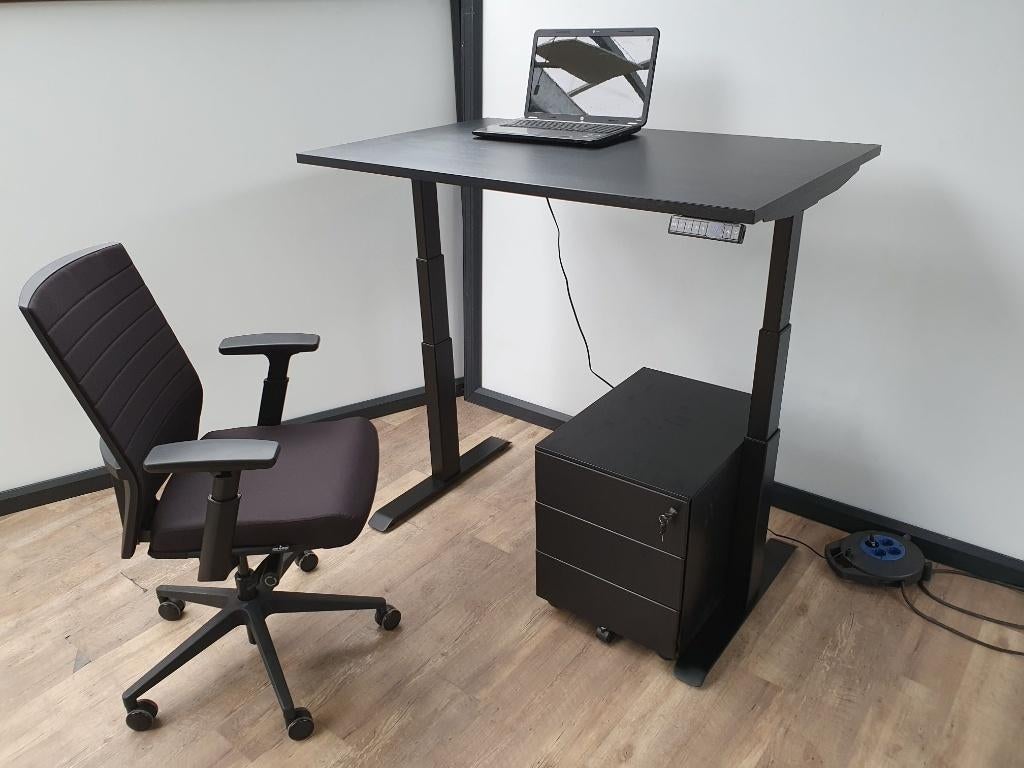 Zwart zit/sta bureau edition elektrisch verstelbaar (12580), Ophalen, Elektrisch, Nieuw