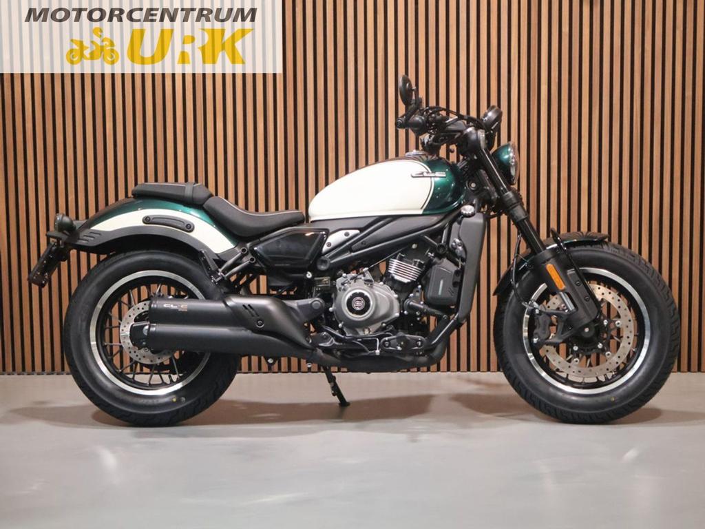CFMOTO CLC 450 Nebula White (bj 2026), Motoren, 2 cilinders, Bedrijf, Onbekend, 449 cc