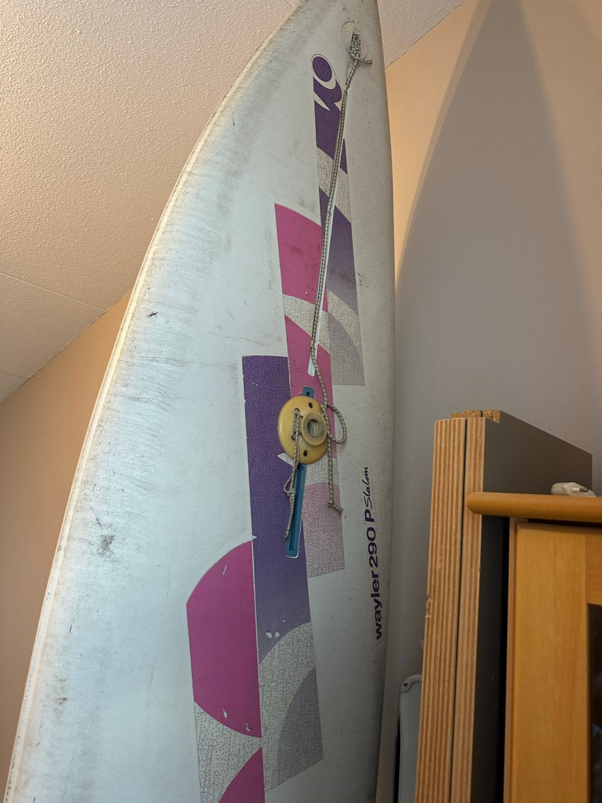 Complete surfset Wayler 290 P Slalom met 5.8m² zeil, Watersport en Boten, Windsurfen, Met zeil(en), 250 tot 300 cm, Gebruikt, 5 tot 6.5 m²