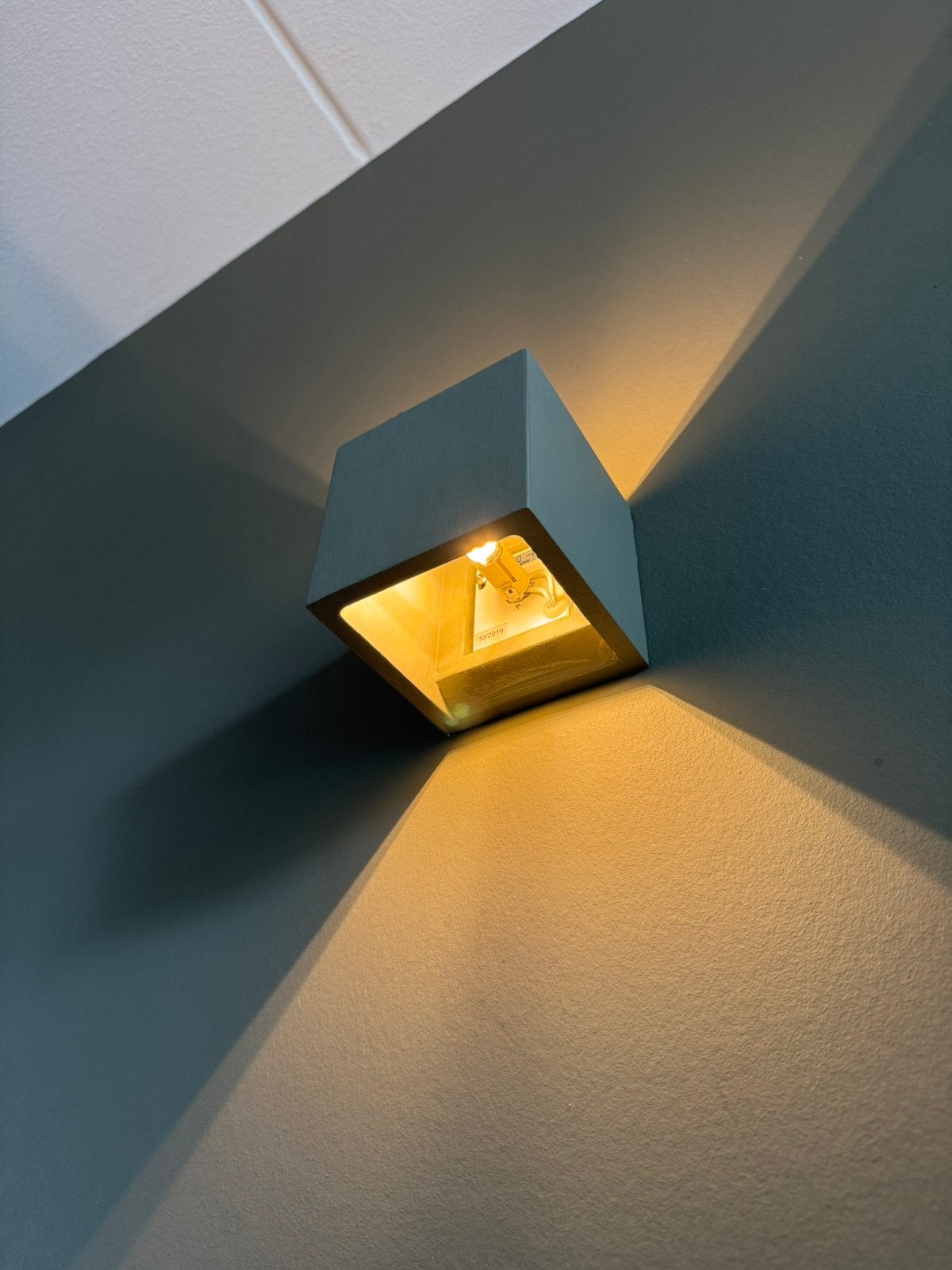Wandlampen 2 stuks, Overige materialen, Inclusief lichtbron, Gebruikt, Up-/downlighter