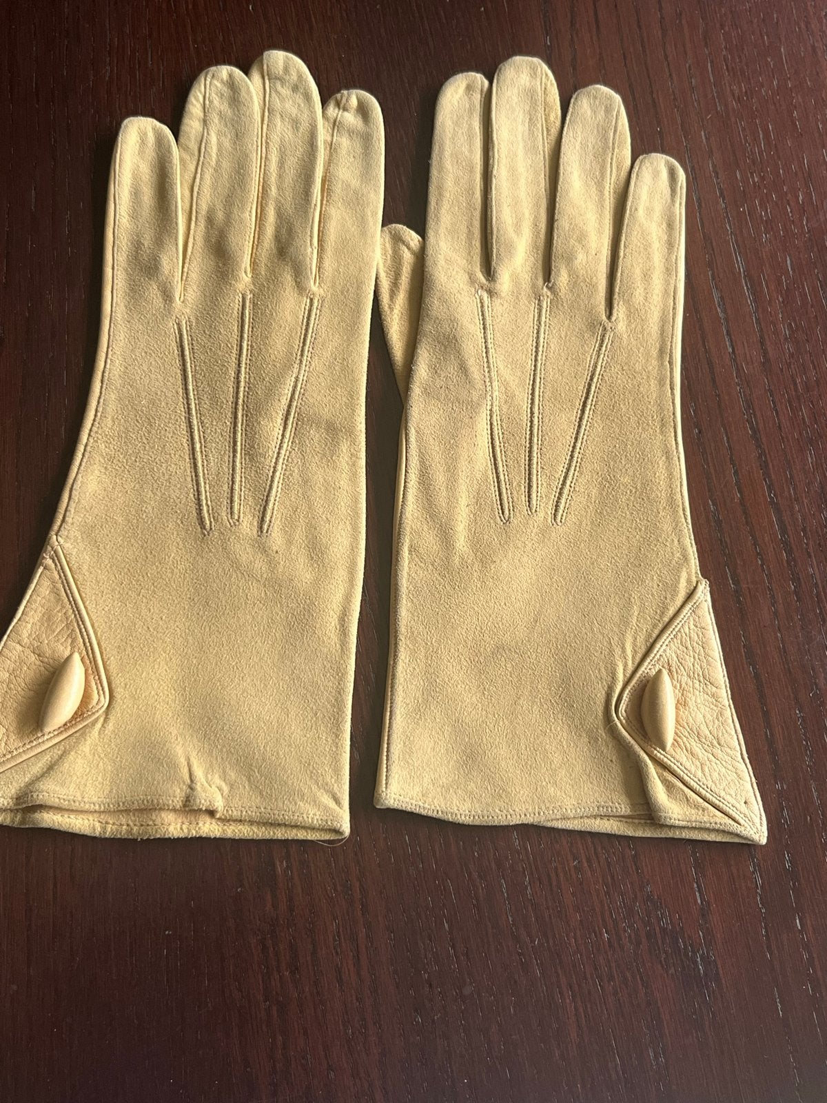 Vintage Leren Handschoenen - Elegante Gele Dameshandschoenen, Ophalen of Verzenden, Gedragen, Maat 36 (S), Handschoenen